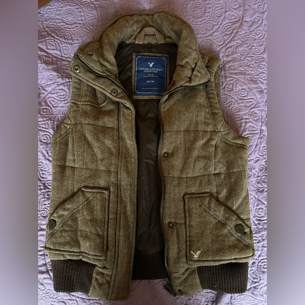 American Eagle Outfitters Brown Herringbone Quilted Vest